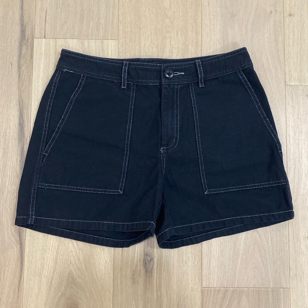 Aritzia | “Community” Black Cotton Shorts 🖤